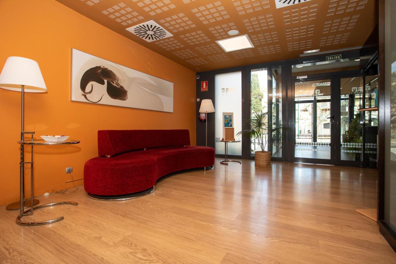 Hotel Ciudad De Ejea Ejea De Los Caballeros Ngoại thất bức ảnh